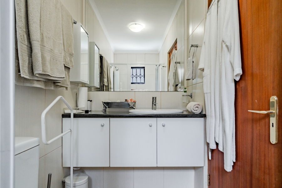3 Bedroom Property for Sale in Northshore Western Cape